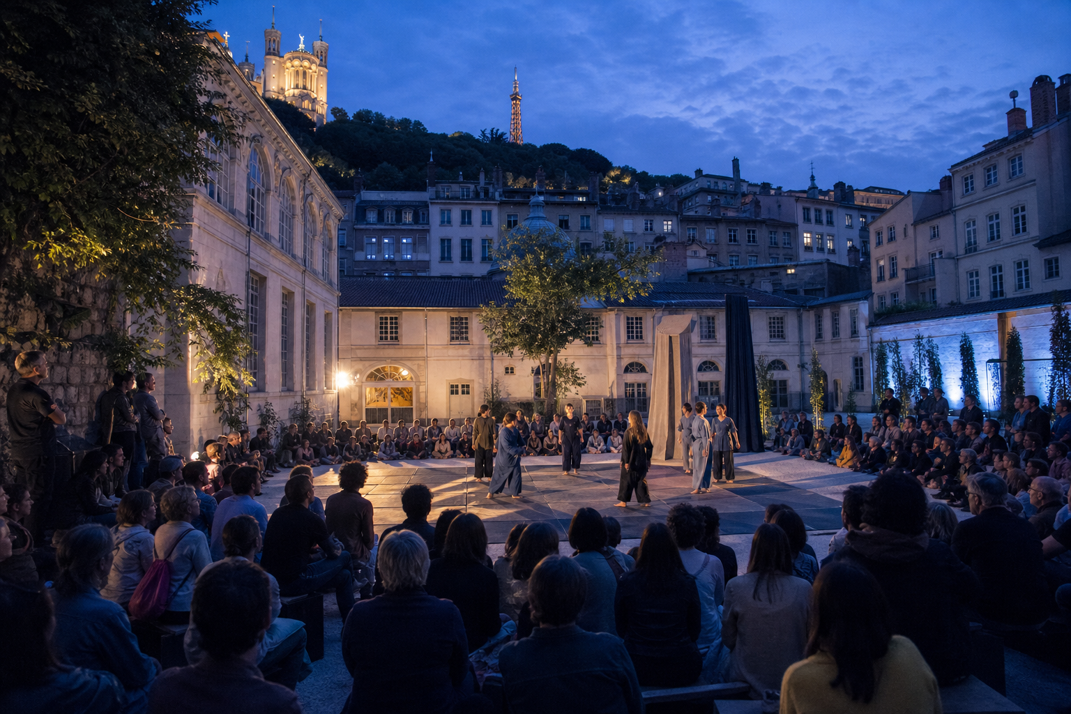 Festival culturel à Lyon au crépuscule